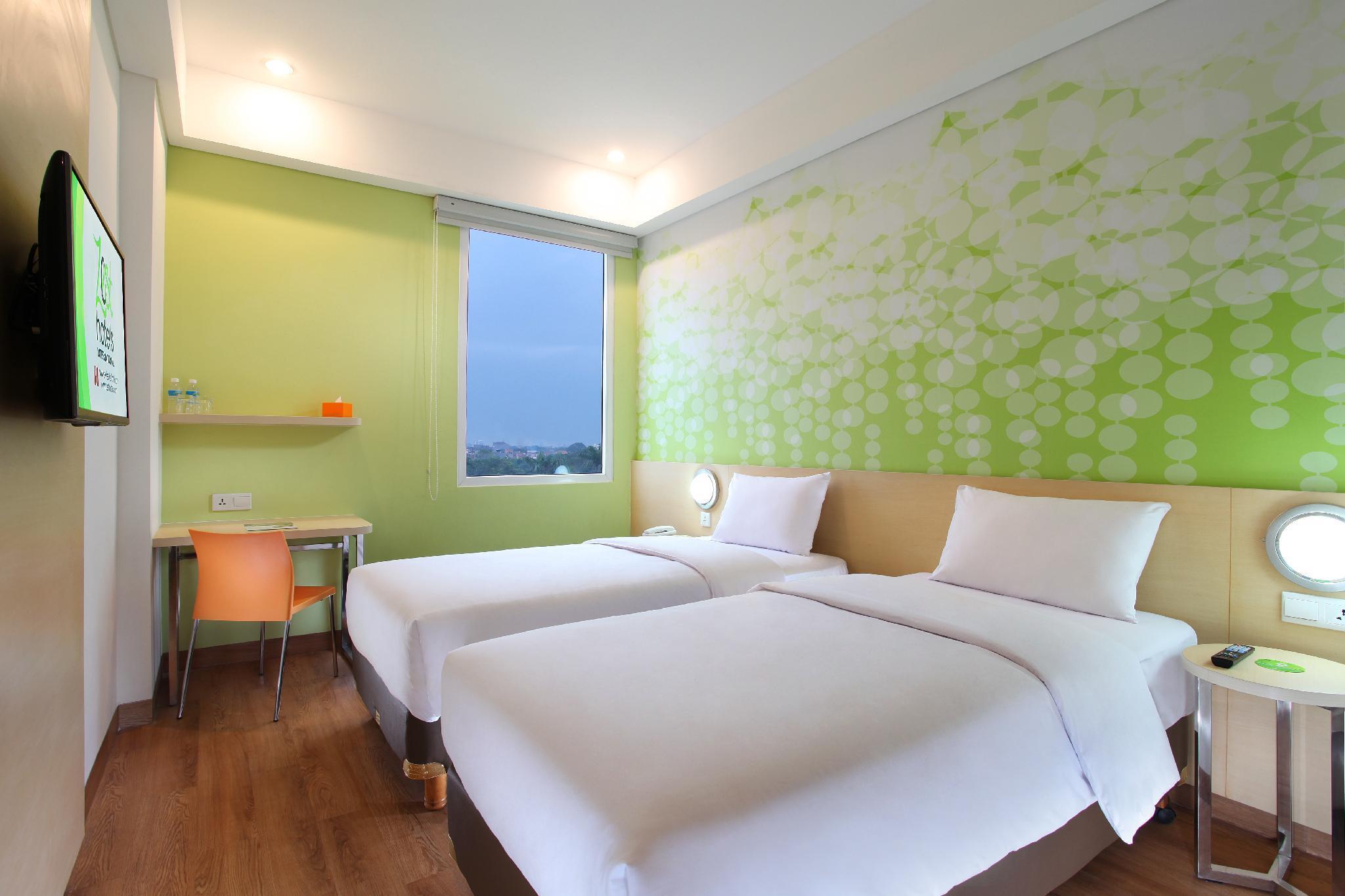 Zest Airport Jakarta By Swiss-Belhotel International Tangerang Exteriör bild