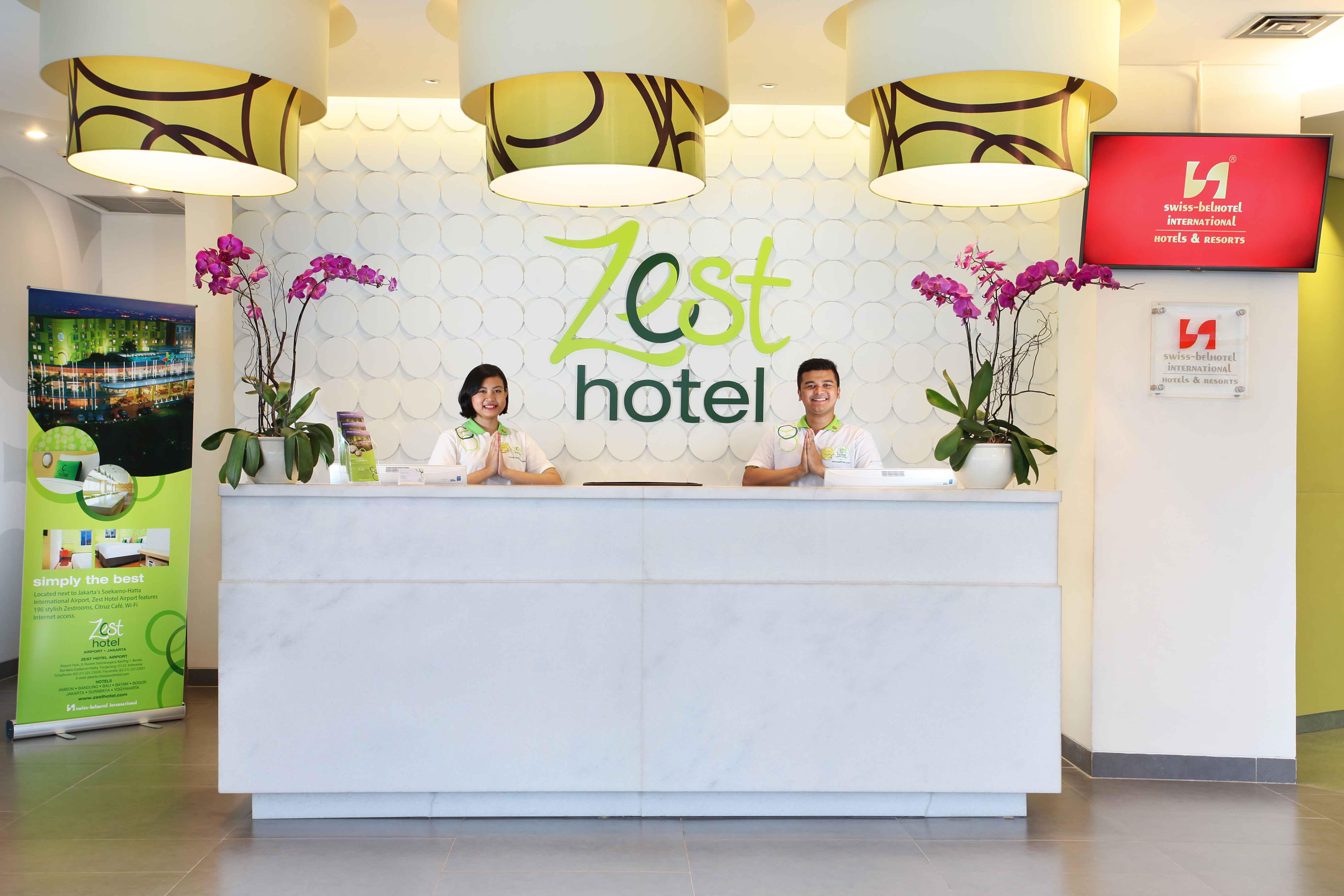 Zest Airport Jakarta By Swiss-Belhotel International Tangerang Exteriör bild