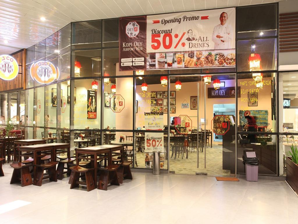 Zest Airport Jakarta By Swiss-Belhotel International Tangerang Exteriör bild