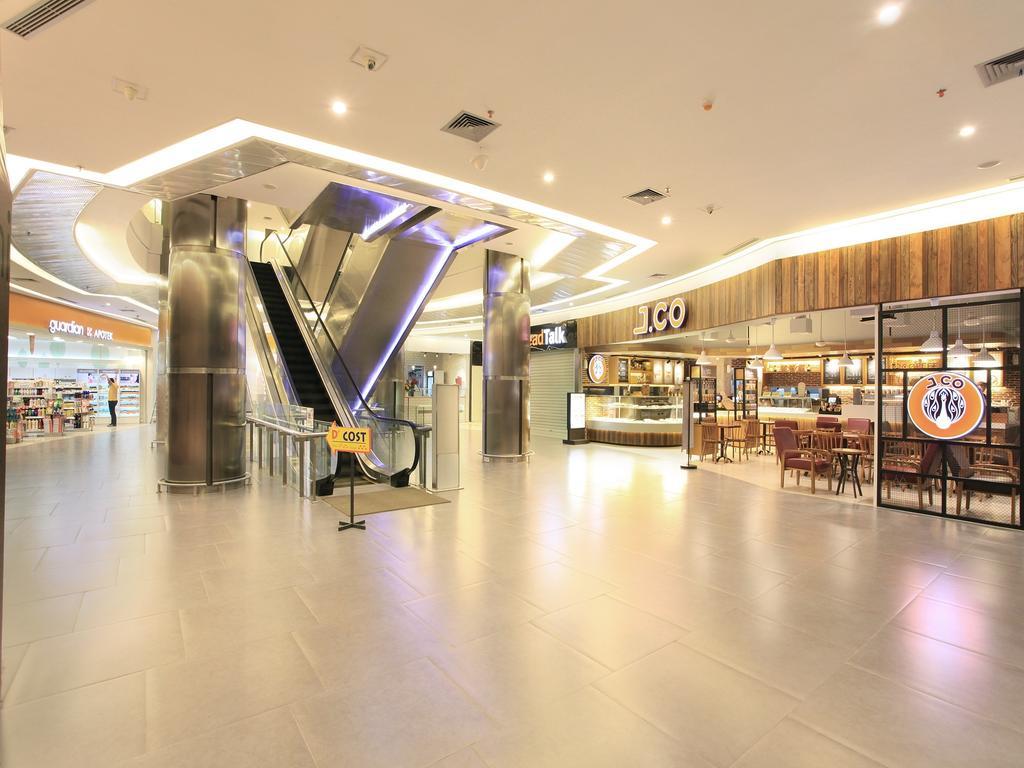 Zest Airport Jakarta By Swiss-Belhotel International Tangerang Exteriör bild